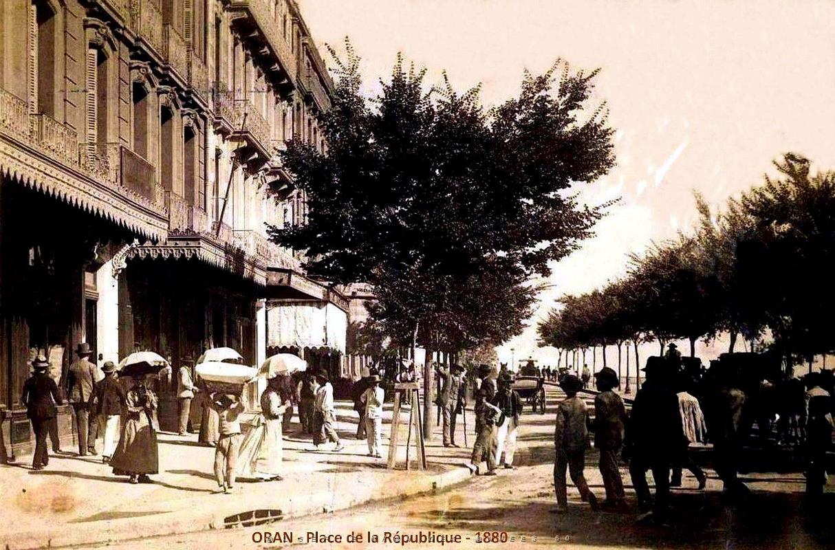 870- Oran- Place de la republique-1880.JPG